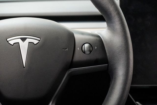 2022 Tesla Model Y Long Range AWD - 22935684 - 14