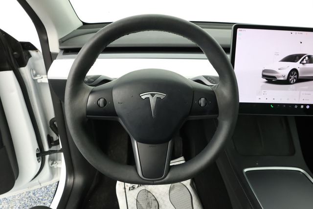 2022 Tesla Model Y Long Range AWD with B&W Premium Interior and Acceleration Boost - 22939231 - 8