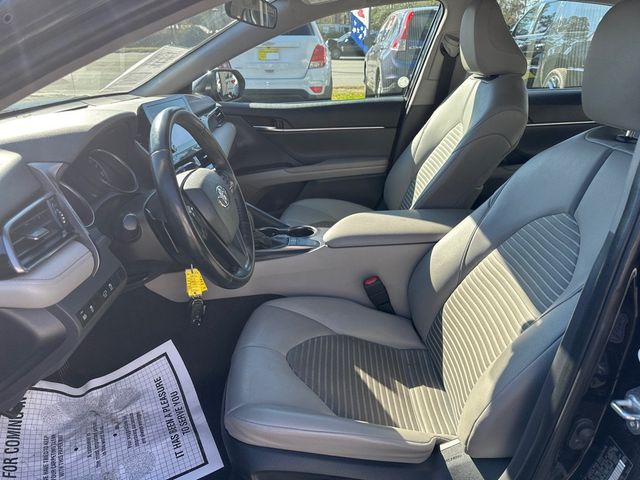 2022 Toyota Camry SE - 22748660 - 10