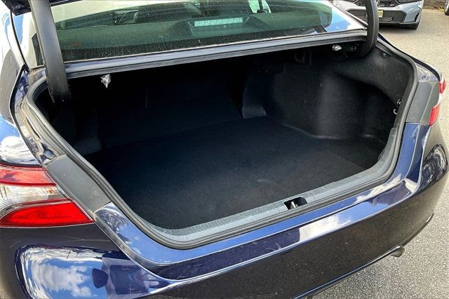 2022 Toyota Camry SE Automatic - 22906668 - 33