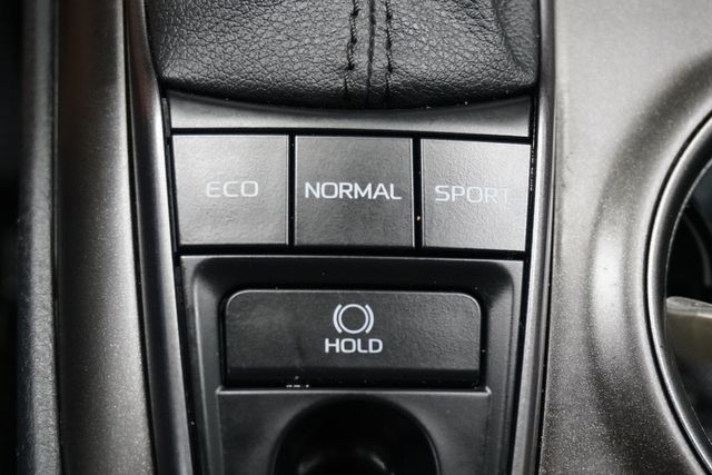 2022 Toyota Camry XSE Automatic - 22928926 - 18