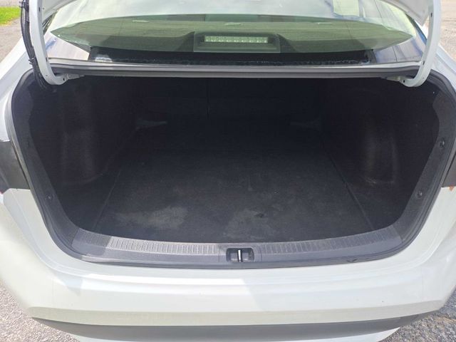 2022 Toyota Corolla LE CVT - 22878888 - 18