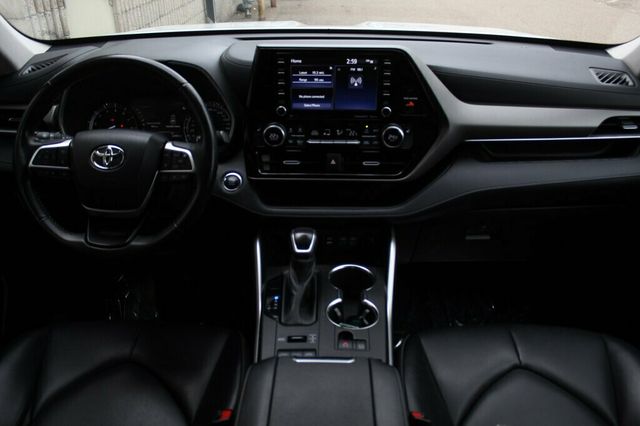 2022 Toyota Highlander ONE OWNER AWD XLE MOONROOF - 22928288 - 12