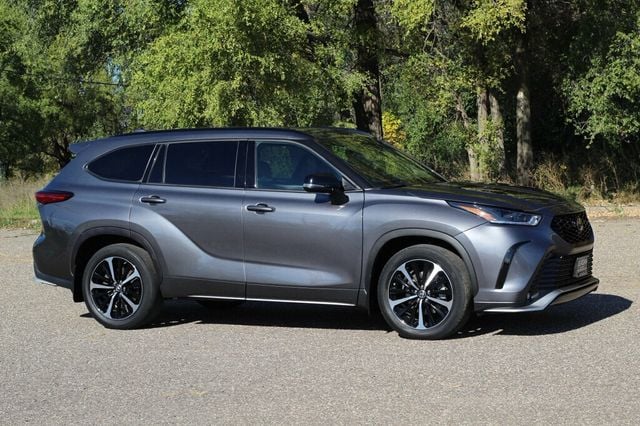 2022 Toyota Highlander ONE OWNER AWD XSE W/ PREMIUM ENTUNE JBL AUDIO SYSTEM/ NAVIGATION - 22920863 - 0