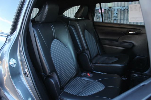 2022 Toyota Highlander ONE OWNER AWD XSE W/ PREMIUM ENTUNE JBL AUDIO SYSTEM/ NAVIGATION - 22920863 - 10