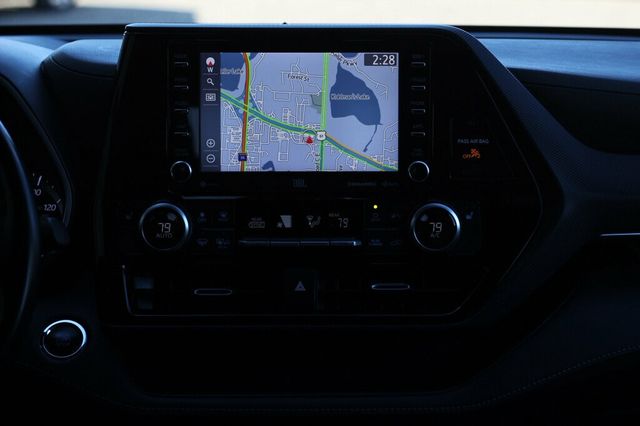 2022 Toyota Highlander ONE OWNER AWD XSE W/ PREMIUM ENTUNE JBL AUDIO SYSTEM/ NAVIGATION - 22920863 - 13