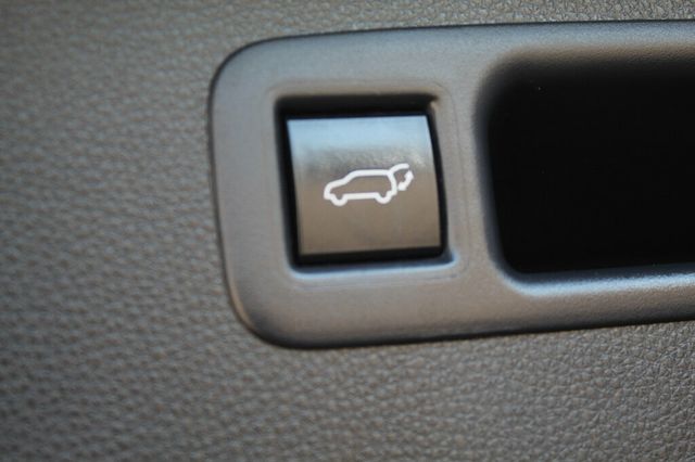 2022 Toyota Highlander ONE OWNER AWD XSE W/ PREMIUM ENTUNE JBL AUDIO SYSTEM/ NAVIGATION - 22920863 - 35