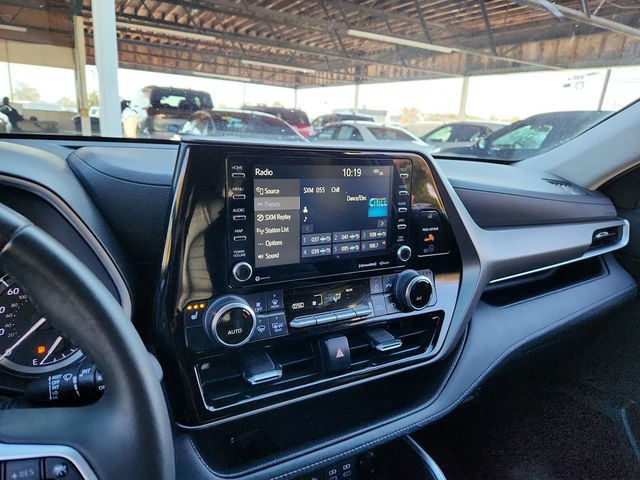 2022 Toyota Highlander XLE - 22935165 - 11