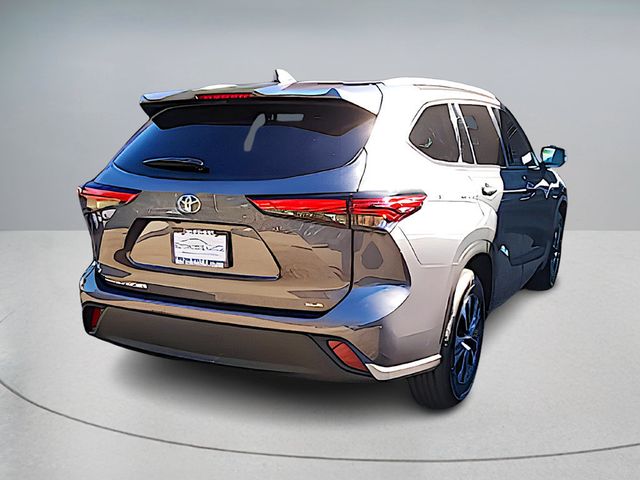 2022 Toyota Highlander XLE - 22935165 - 4
