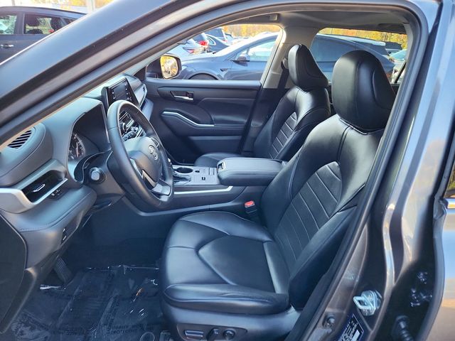 2022 Toyota Highlander XLE - 22935165 - 8