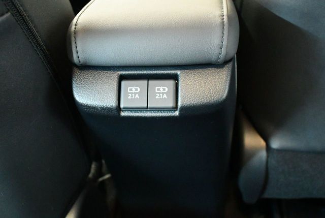 2022 Toyota Prius XLE AWD-e - 22218165 - 70