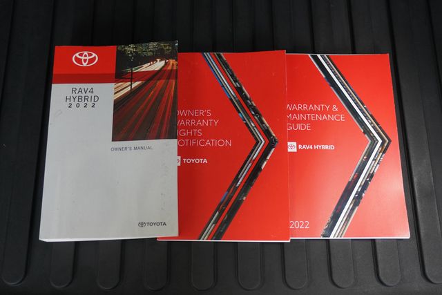 2022 Toyota RAV4 Hybrid XLE Premium AWD - 22821471 - 24