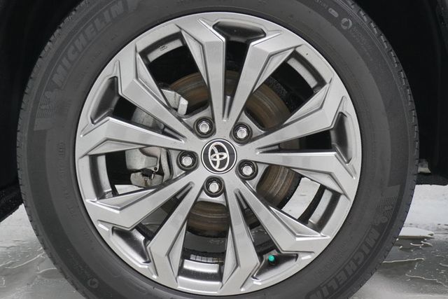 2022 Toyota RAV4 Hybrid XLE Premium AWD - 22821471 - 27