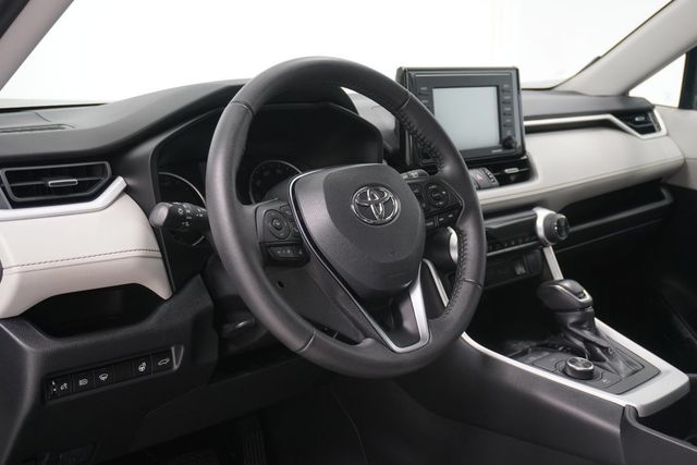 2022 Toyota RAV4 Hybrid XLE Premium AWD - 22821471 - 8