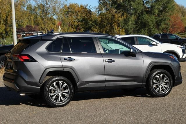 2022 Toyota RAV4 ONE OWNER AWD HYBRID LIMITED W/ LEATHER, JBL PREMIUM AUDIO - 22934336 - 2