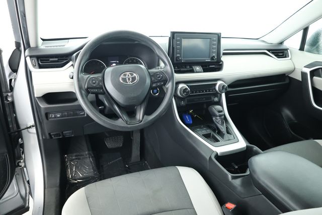 2022 Toyota RAV4 XLE with Convenience Package - 22913973 - 10