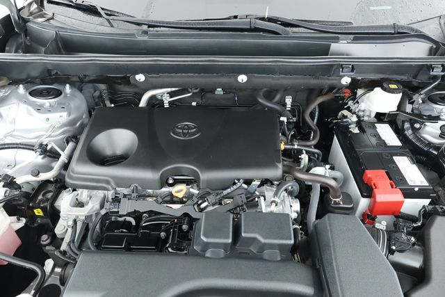 2022 Toyota RAV4 XLE with Convenience Package - 22913973 - 23