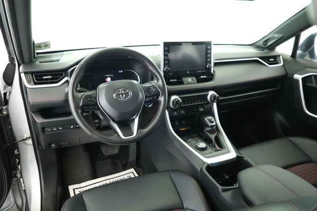 2022 Toyota RAV4 Prime XSE with Premium Audio & 6.6kW Onboard Charger & Weather Package - 22924567 - 10