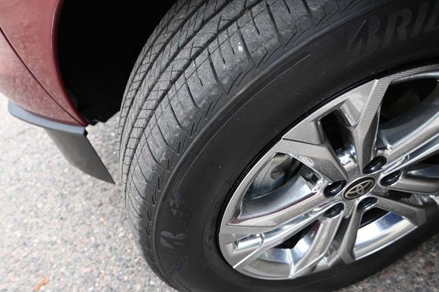 2022 Toyota Sienna Platinum AWD 7-Passenger - 22929824 - 10