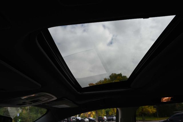 2022 Toyota Sienna Platinum AWD 7-Passenger - 22929824 - 31