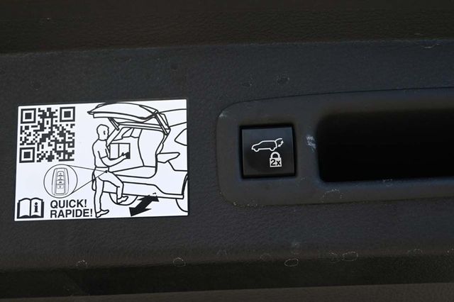 2022 Toyota Sienna XLE Handicap Mobility Van - 22926995 - 29