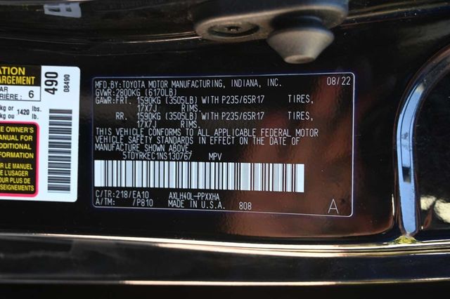 2022 Toyota Sienna XLE Handicap Mobility Van - 22926995 - 34