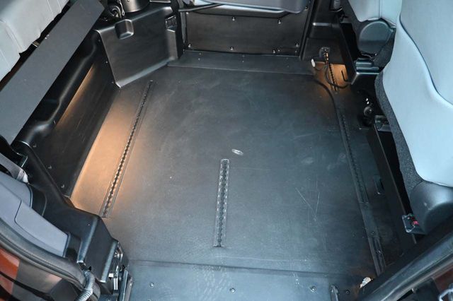 2022 Toyota Sienna XLE Mobility Handicap Van - 22752615 - 18