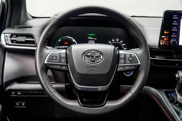 2022 Toyota Sienna XSE FWD 7-Passenger - 22935330 - 14