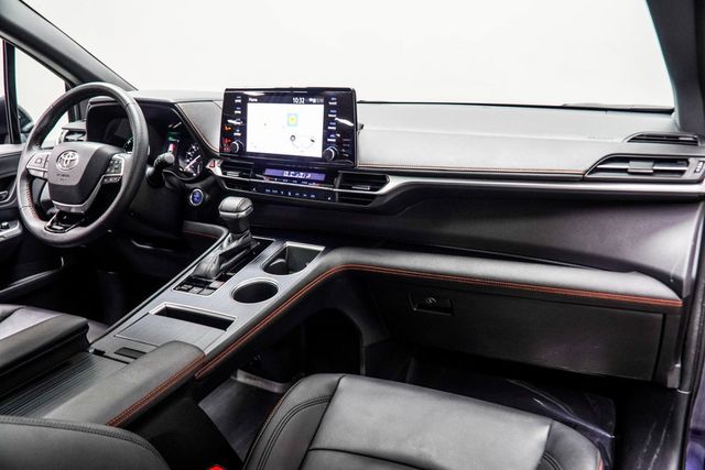 2022 Toyota Sienna XSE FWD 7-Passenger - 22935330 - 15