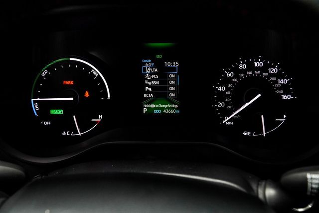 2022 Toyota Sienna XSE FWD 7-Passenger - 22935330 - 30