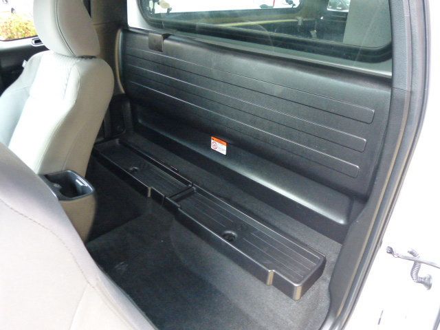 2022 Toyota Tacoma 2WD 2.7L 4CYL. GAS*EXTENDED CAB TRUCK*"ARE" TOPPER WITH LADDER RACK - 22904321 - 23