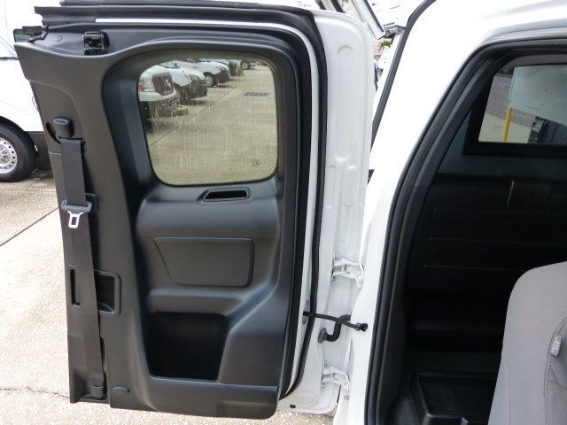 2022 Toyota Tacoma 2WD 2.7L 4CYL. GAS*EXTENDED CAB TRUCK*"ARE" TOPPER WITH LADDER RACK - 22904867 - 21