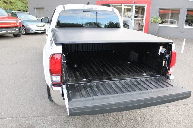 2022 Toyota Tacoma 2WD SR5 Double Cab 5' Bed V6 Automatic - 22926034 - 10