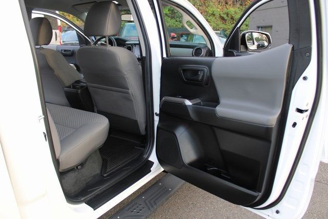 2022 Toyota Tacoma 2WD SR5 Double Cab 5' Bed V6 Automatic - 22926034 - 23