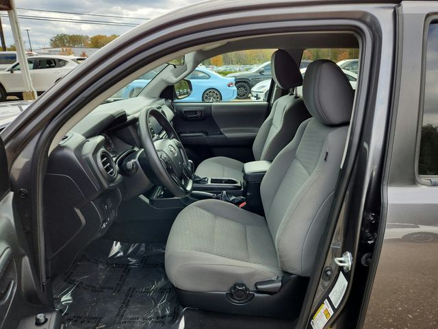 2022 Toyota Tacoma 2WD SR Double Cab 5' Bed I4 Automatic w/ Chrome Tube Steps - 22934216 - 10