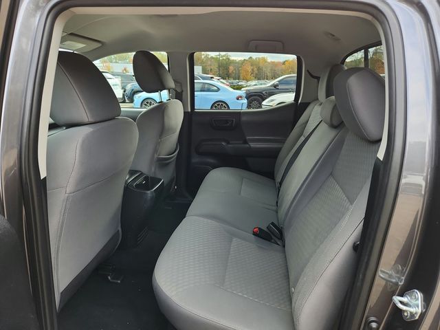 2022 Toyota Tacoma 2WD SR Double Cab 5' Bed I4 Automatic w/ Chrome Tube Steps - 22934216 - 11