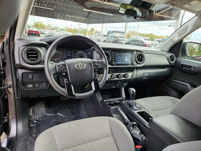 2022 Toyota Tacoma 2WD SR Double Cab 5' Bed I4 Automatic w/ Chrome Tube Steps - 22934216 - 14