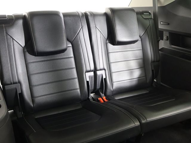 2022 Volkswagen Atlas 3.6L V6 SEL Premium R-Line 4MOTION - 22927719 - 46