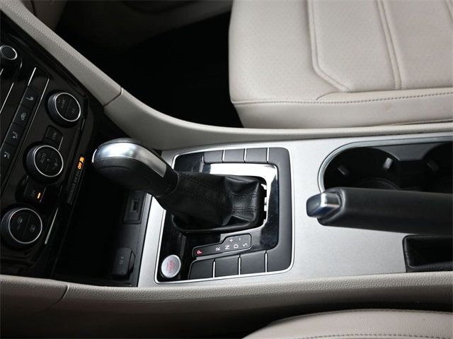 2022 Volkswagen Passat 2.0T SE Automatic - 22891877 - 23