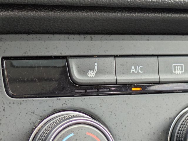 2022 Volkswagen Taos SE FWD - 22907031 - 23