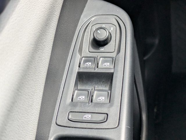 2022 Volkswagen Taos SE FWD - 22907031 - 24