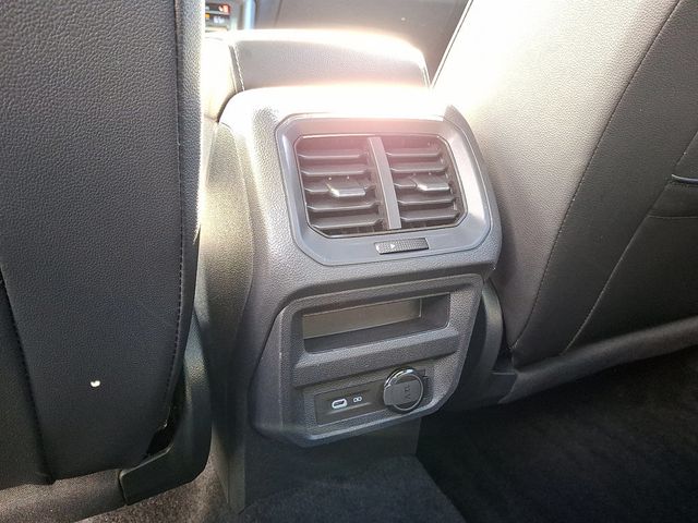 2022 Volkswagen Tiguan 2.0T SE R-Line Black 4MOTION - 22936510 - 10