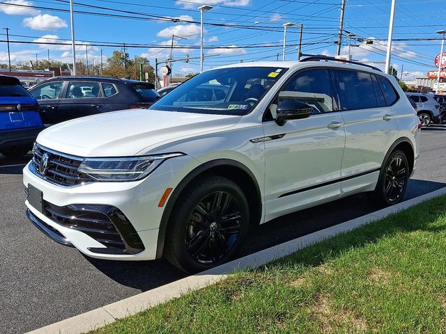 2022 Volkswagen Tiguan 2.0T SE R-Line Black 4MOTION - 22936510 - 2