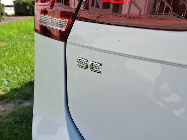 2022 Volkswagen Tiguan 2.0T SE R-Line Black 4MOTION - 22936510 - 29