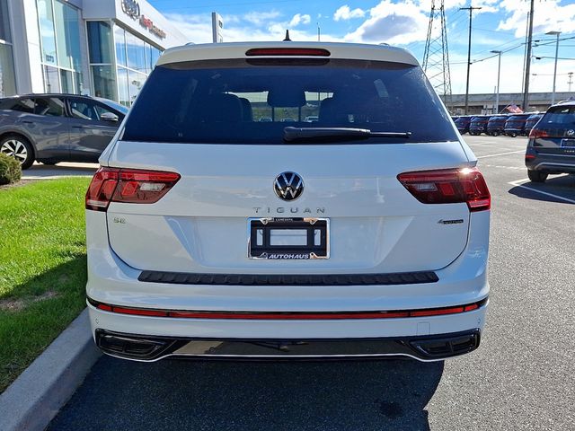 2022 Volkswagen Tiguan 2.0T SE R-Line Black 4MOTION - 22936510 - 4