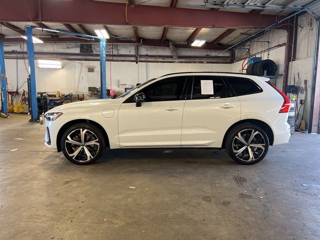 2022 Volvo XC60 Recharge Plug-In Hybrid T8 R-Design - 22938954 - 1