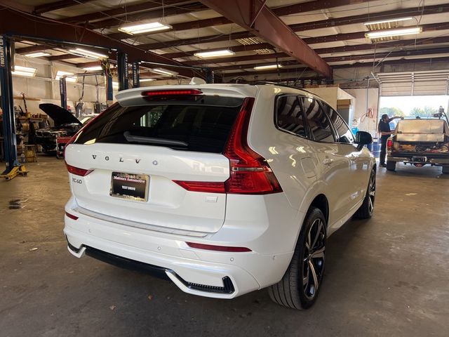 2022 Volvo XC60 Recharge Plug-In Hybrid T8 R-Design - 22938954 - 2