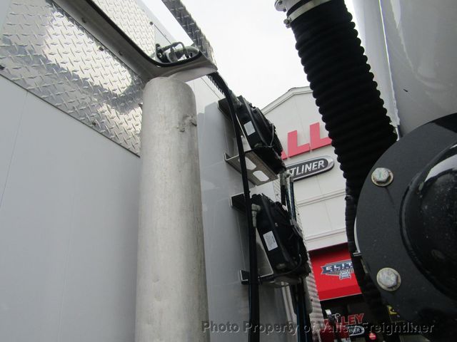 2022 Western Star 4700SF HYDRO EXCAVATOR - 22791953 - 15