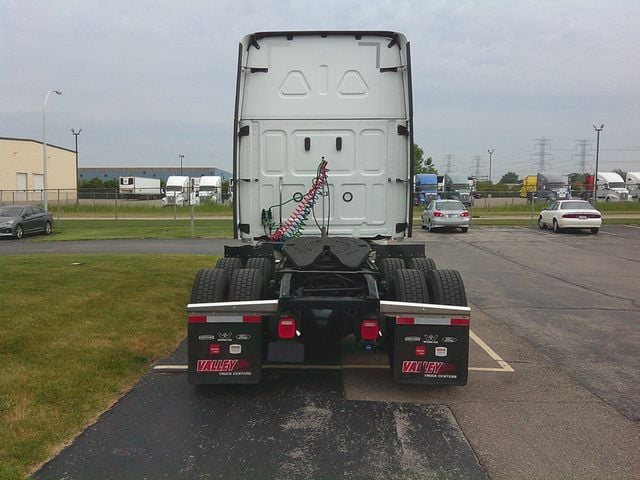 2022 Western Star 49X 2022 WESTERN STAR 49X SLEEPER - 22495704 - 5