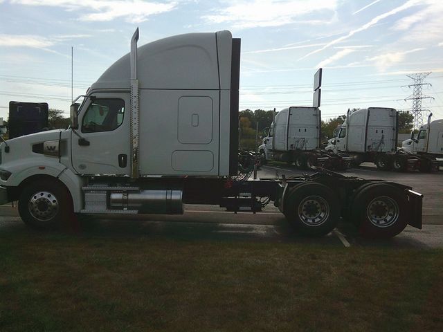 2022 Western Star 49XSLP sleeper 2022 WESTERN STAR 49X DOUBLE BUNK SLEEPER - 22608381 - 7